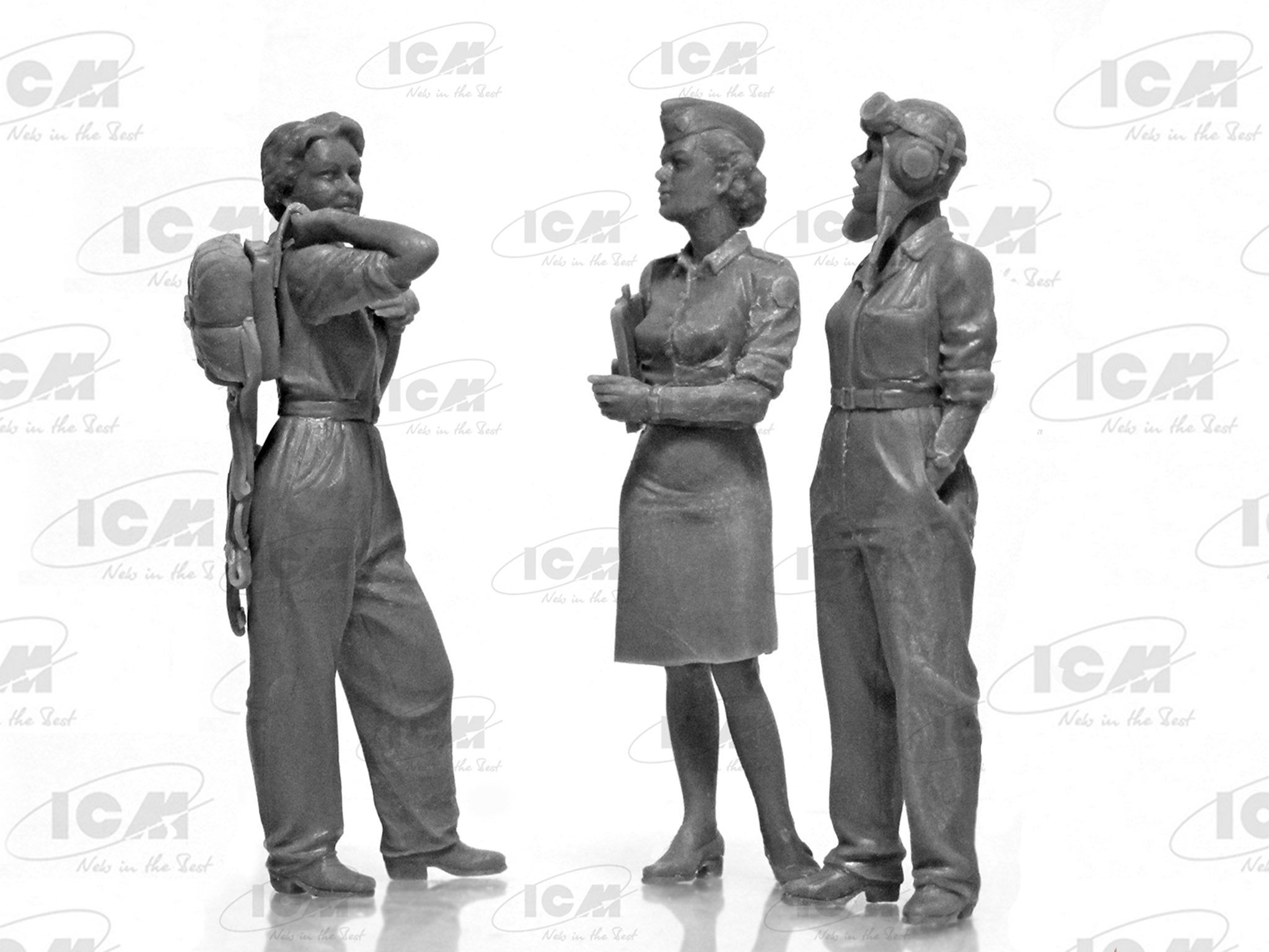 ICM 32108 Plastic model kit Scale 1:32 US WASP (1943-1945) (3figures) kits model