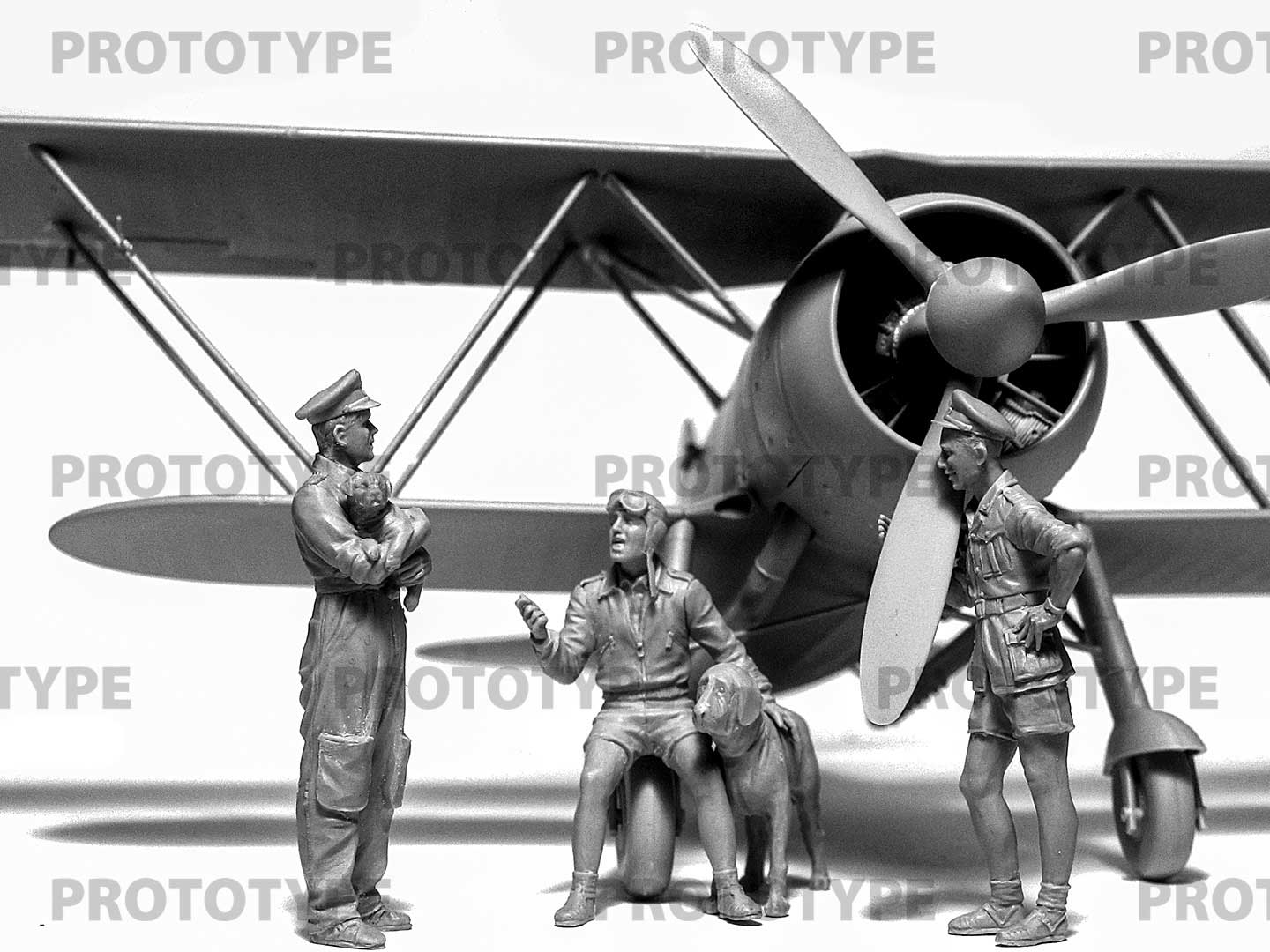 ICM 32110 Plastic model kit 1:32 Italian Pilots in Tropical Uniform (1939-1943)
