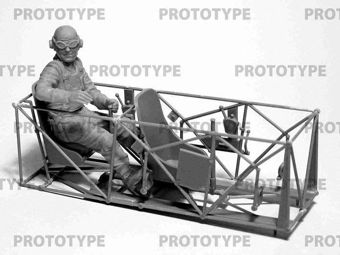 ICM 32112 Plastic model Scale 1:32 WWII Allies Pilots in the cockpit 3 figures