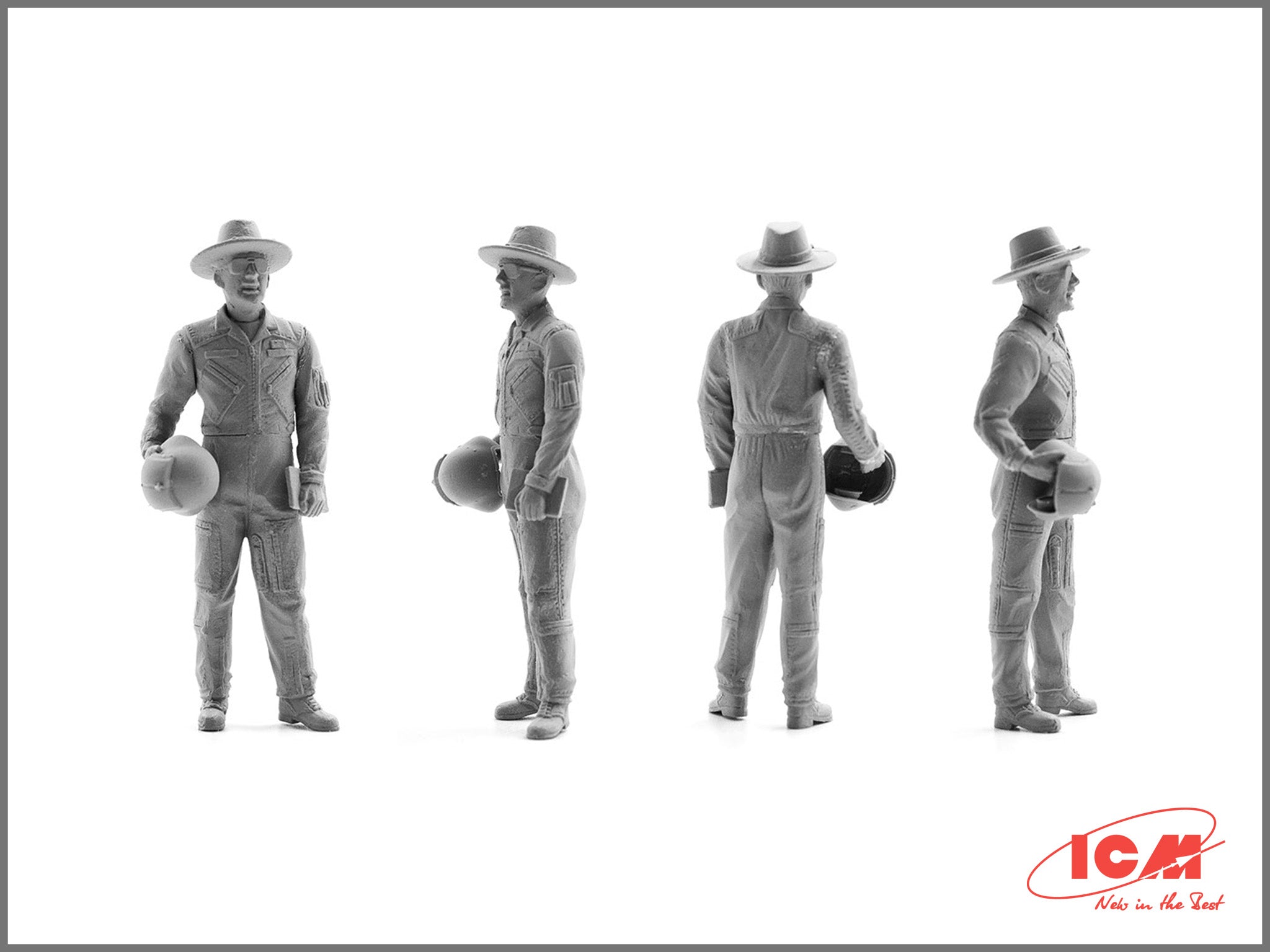 ICM 32114 Plastic model kit 1:32 US Helicopter Pilots (Vietnam War) kits model