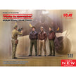 ICM 32116 Plastic model kit Scale 1:32 USAAF Pilots. Photo to remember 1944-1945