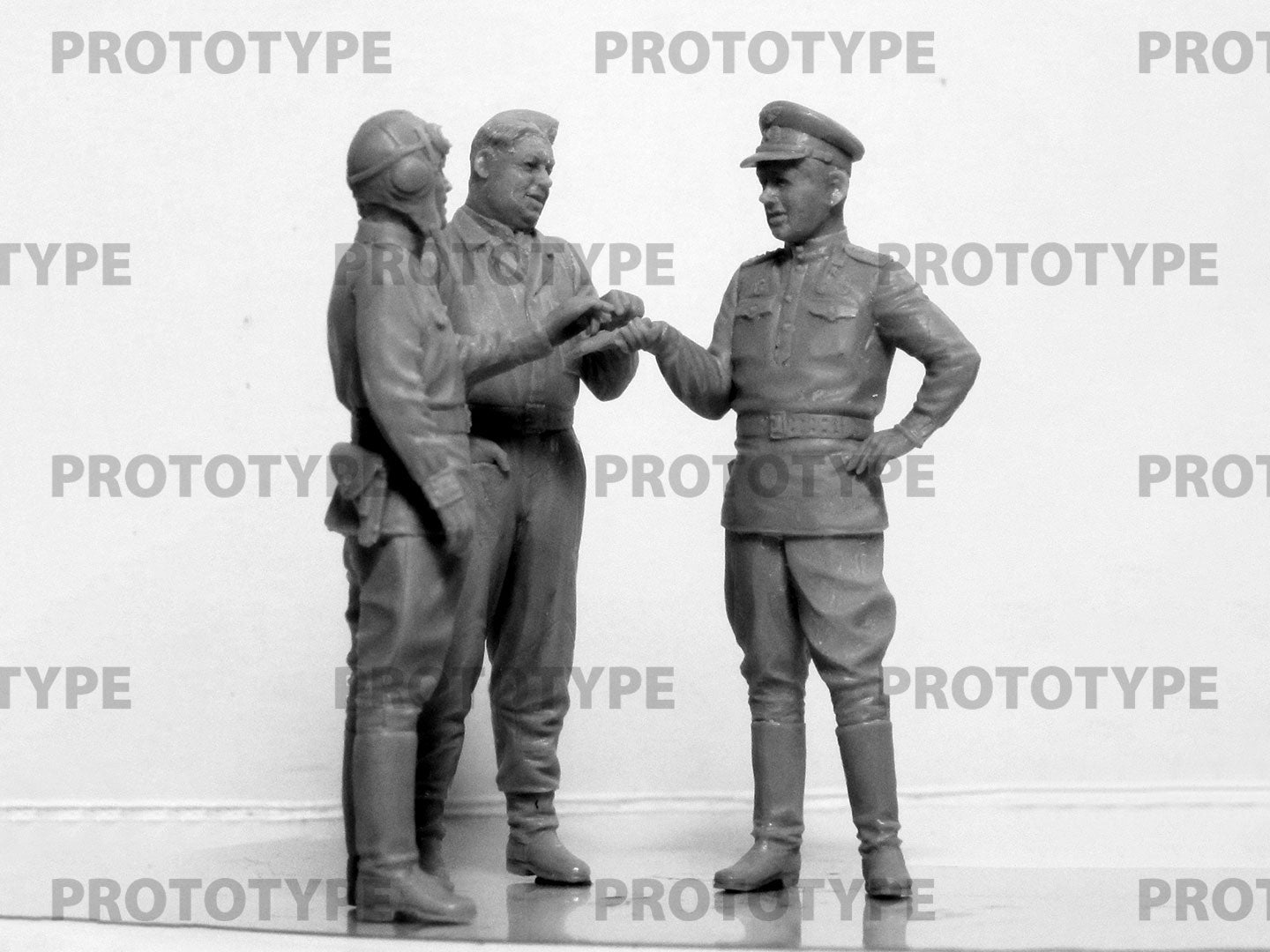 ICM 32117 Plastic model kit Scale 1:32 Pilots of the Soviet Air Force 1943-1945