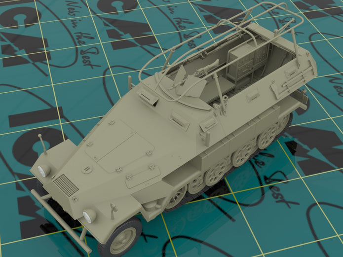 ICM 35102 Scale model kit 1:35 Sd.Kfz.251/6 Ausf.A, WWII German Armoured Command