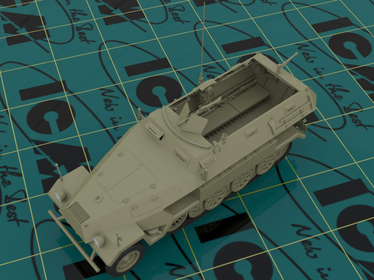 ICM 35103 Plastic model kit Scale 1:35 Sd.Kfz.251/1 Ausf.A with German Infantry