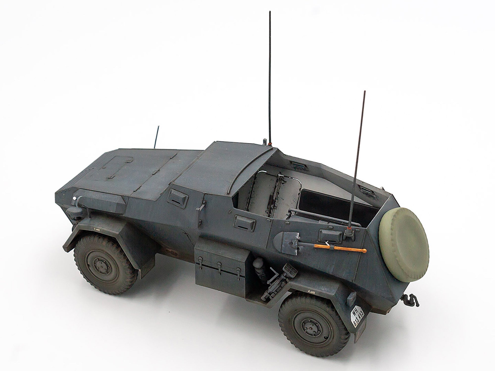 ICM 35111 Plastic model kit Scale 1:35 Sd.Kfz 247 Ausf.B with crew - kits models