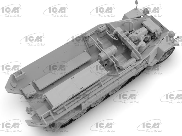 Sd.Kfz.251/8 Ausf.A ‘Krankenpanzerwagen’ WWII German Ambulance 1:35 ICM 35113