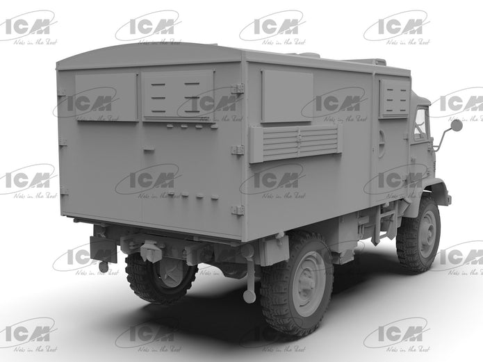 ICM 35136 Plastic model truck Scale 1:35 Unimog S 404 with box body kits models
