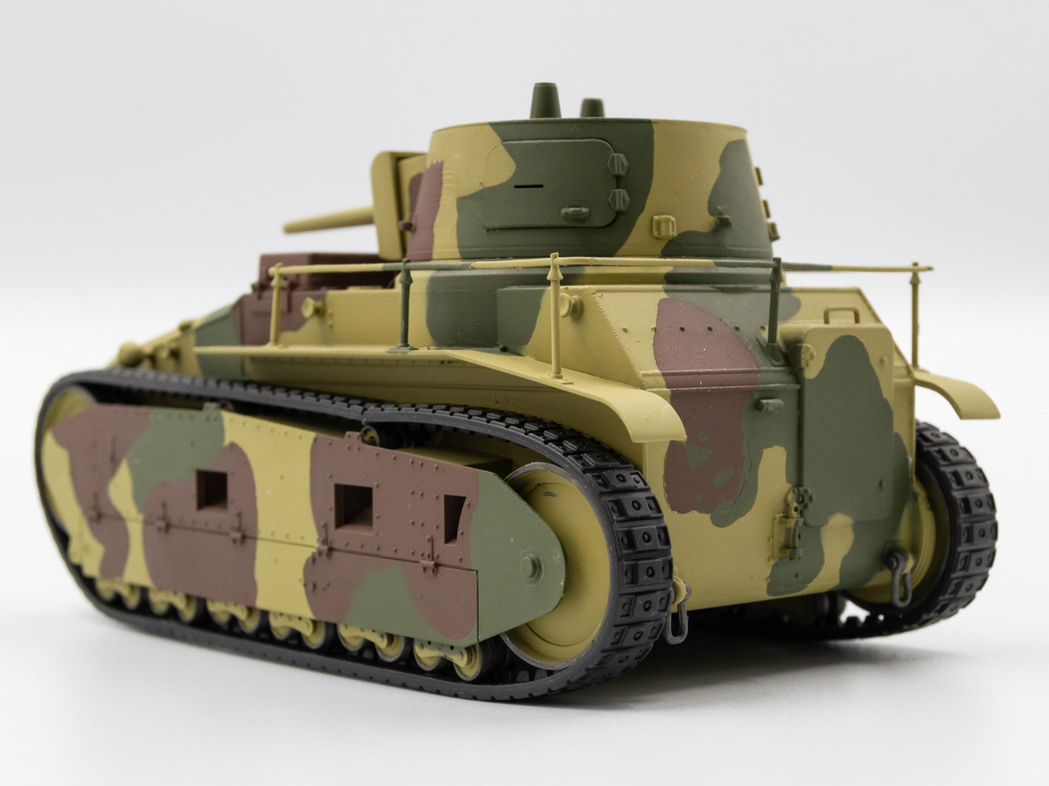 ICM35330 Plastic model German Tank kit Scale 1:35 Leichttraktor Rheinmetall 1930