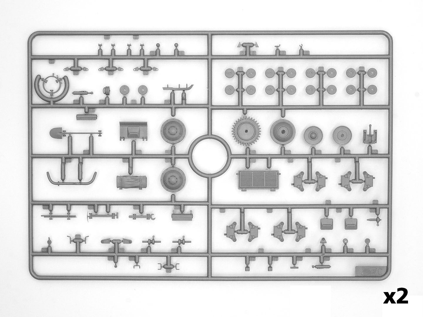 ICM 35340 model kit 1:35 WWII German howitzer, 10.5cm leFH auf Geschutzwagen