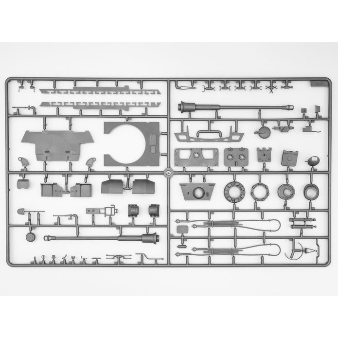 ICM 35363 Scale model kit 1:35 Pz.Kpfw.VI Ausf.B King Tiger with Henschel turret
