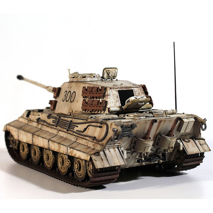 ICM 35363 Scale model kit 1:35 Pz.Kpfw.VI Ausf.B King Tiger with Henschel turret