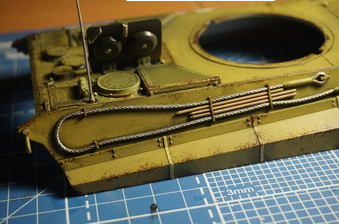 ICM 35364 Scale model kit 1:35 Pz.Kpfw.VI Ausf.B 