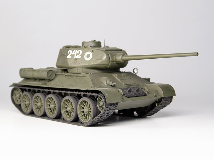 ICM 35367 Plastic model Tank kit Scale 1:35 Т-34-85, WWII Soviet Medium Tank
