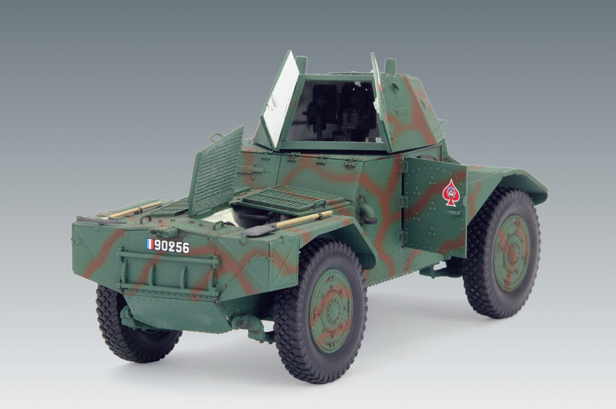 ICM 35373 Plastic model kit 1:35 Panhard 178 AMD-35 WWII French armoured vehicle