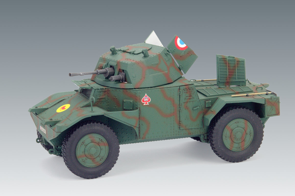 ICM 35373 Plastic model kit 1:35 Panhard 178 AMD-35 WWII French armoured vehicle