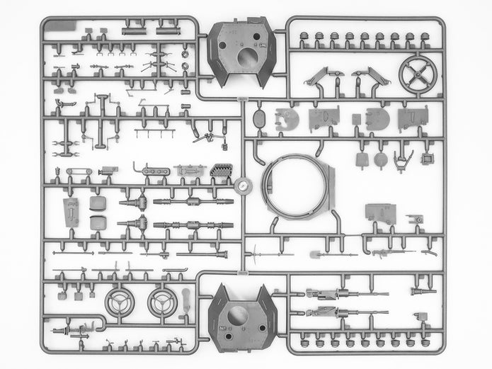 ICM 35382 Plastic model kit Scale 1:35 P 204(f) with German armored vehicle crew