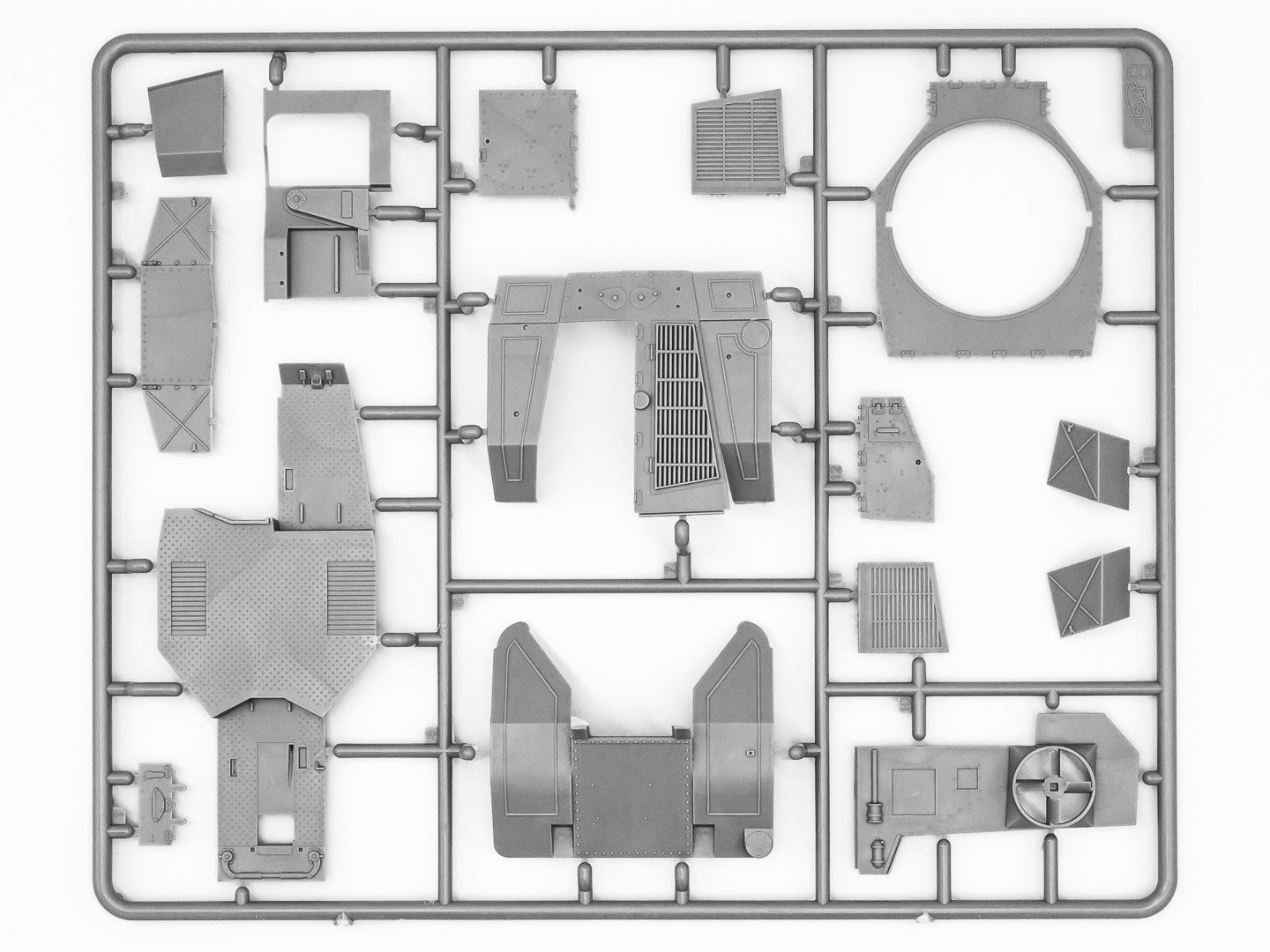 ICM 35382 Plastic model kit Scale 1:35 P 204(f) with German armored vehicle crew