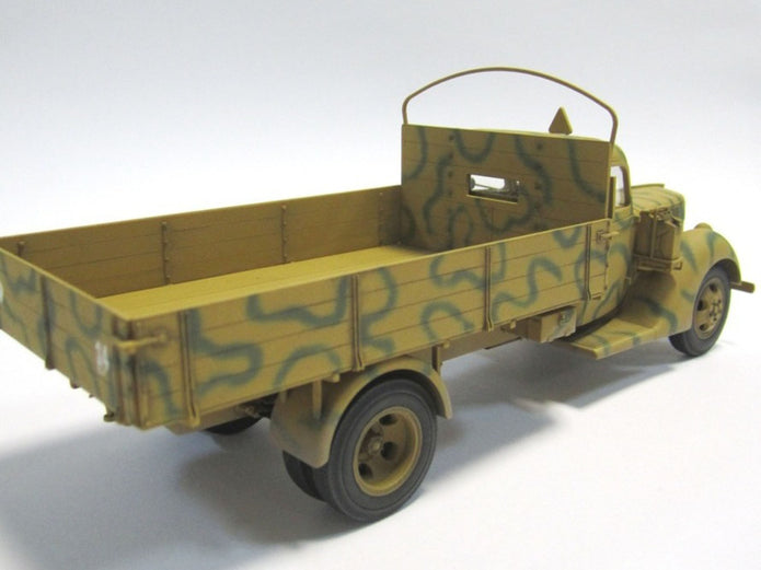 ICM 35411 Plastic model car kit Scale 1:35 V3000S 1941 German army truck