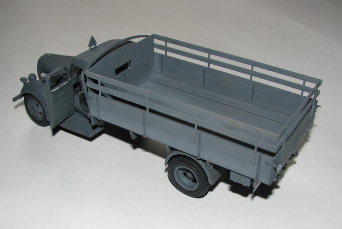 ICM 35413 Plastic model truck kit Scale 1:35 G917T (1939 production) German army
