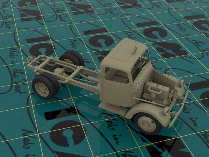 ICM 35420 Plastic model Truck kit Scale 1:35 WWII German Truck Typ L3000S
