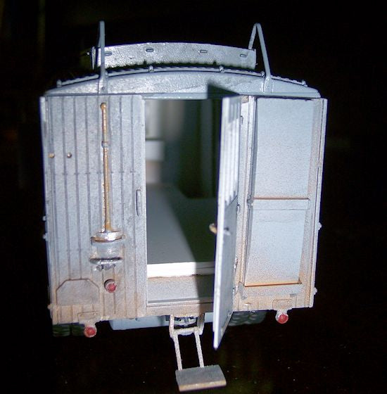 ICM 35467 Scale 1:35 Henschel 33 D1 Kfz.72 WWII German radio communication truck