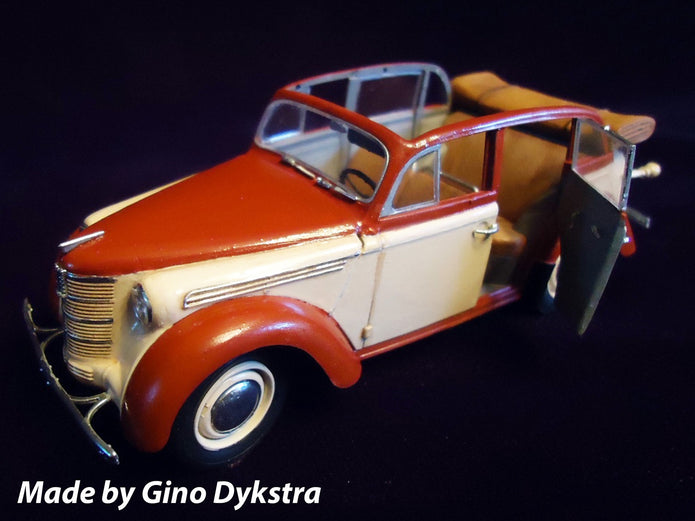 ICM 35484 Plastic model kit Scale 1:35 Moskvitch-401-420A, Soviet passenger car