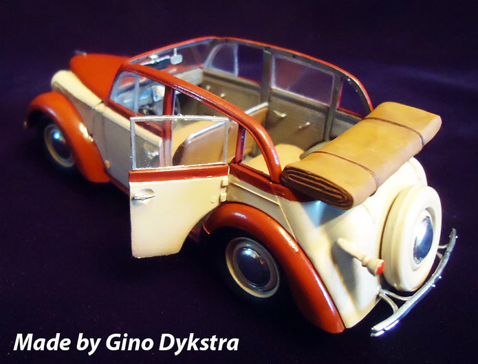 ICM 35484 Plastic model kit Scale 1:35 Moskvitch-401-420A, Soviet passenger car