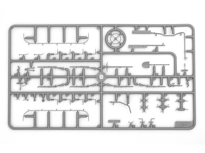 Kfz.70 with MG 34. WWII German military vehicle Plastic Model Kit 1:35 ICM 35502