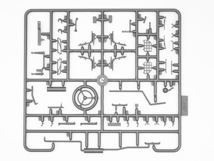 ICM 35518 Plastic model kit Scale 1:35 Soviet vehicle ZiL-131, Emergency service