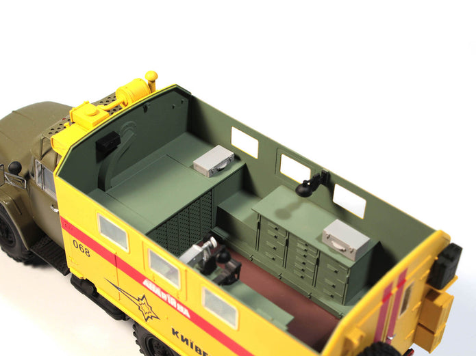 ICM 35518 Plastic model kit Scale 1:35 Soviet vehicle ZiL-131, Emergency service