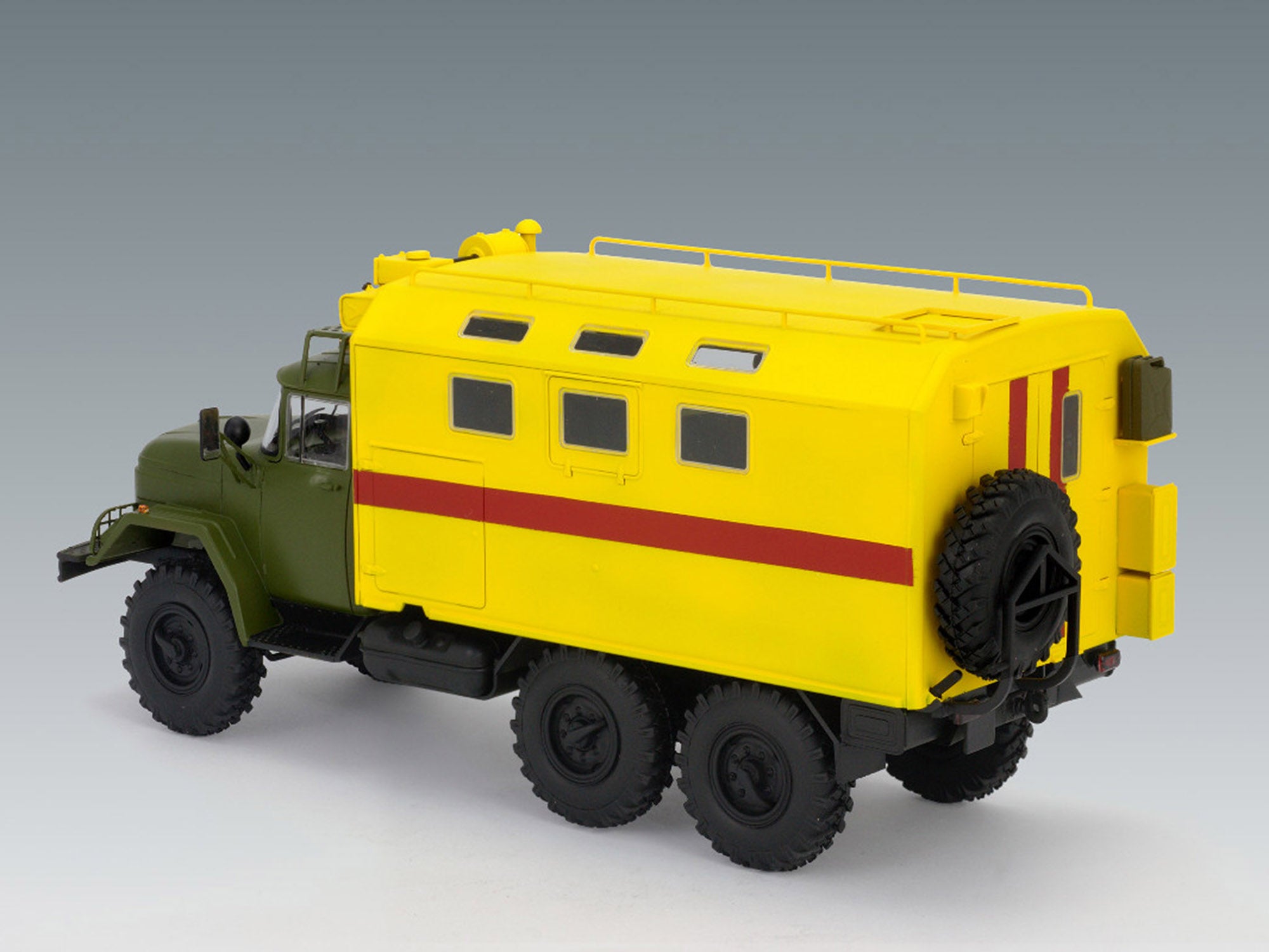 ICM 35518 Plastic model kit Scale 1:35 Soviet vehicle ZiL-131, Emergency service