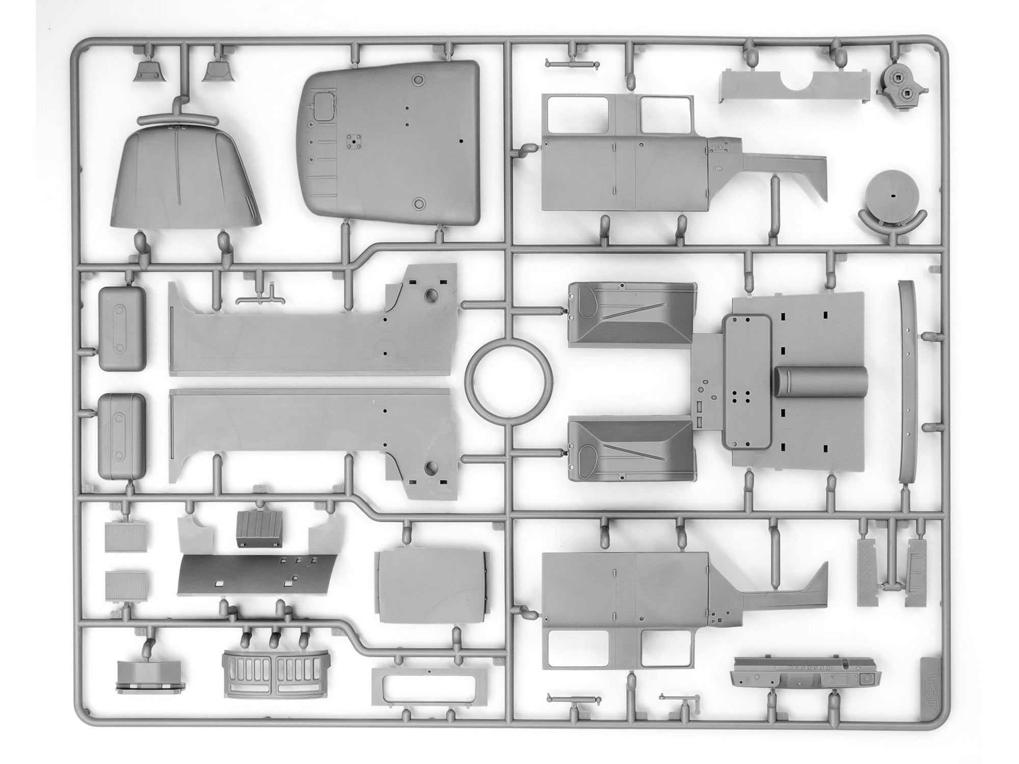 ICM 35519 Plastic model kit Scale 1:35 Soviet Firetruck AC-40-173A modelling kit