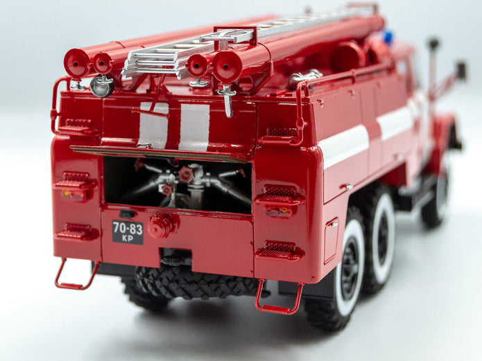 ICM 35519 Plastic model kit Scale 1:35 Soviet Firetruck AC-40-173A modelling kit