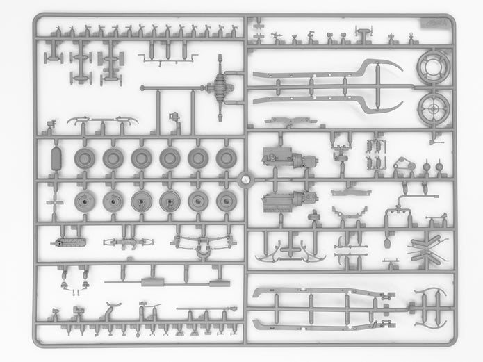 ICM 35537 Plastic model kit Scale 1:35 Typ 320 W142 Saloon WWII German Staff Car