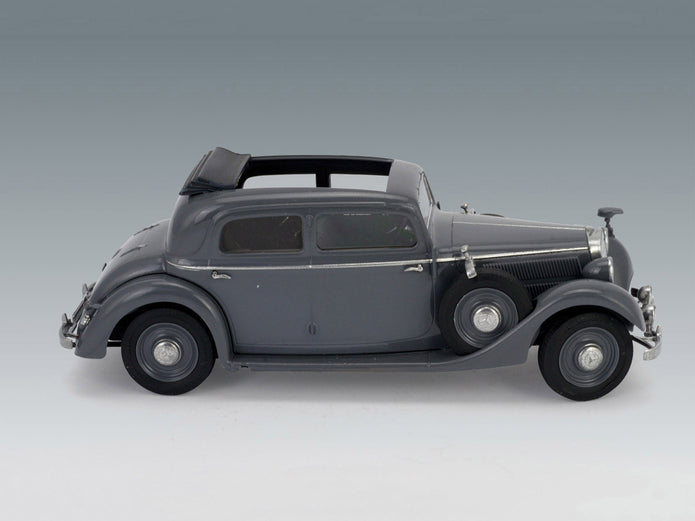 ICM 35537 Plastic model kit Scale 1:35 Typ 320 W142 Saloon WWII German Staff Car