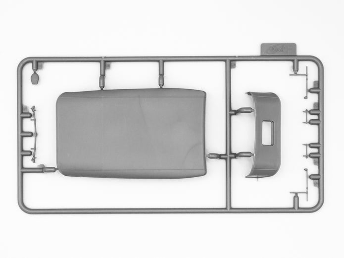 ICM 35538 Plastic model kit Scale 1:35 Typ G4 (Kfz.21) WWII German staff car