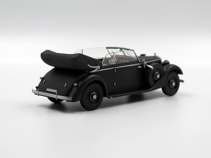 ICM 35540 Scale model kit 1:35 Typ 320 (W142) Cabriolet WWII German Staff Car