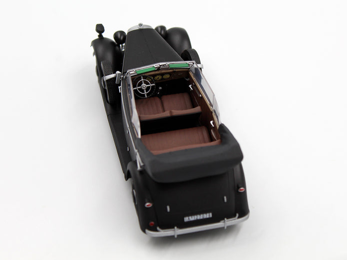 ICM 35540 Scale model kit 1:35 Typ 320 (W142) Cabriolet WWII German Staff Car
