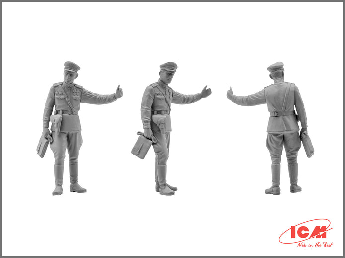 ICM 35541 Plastic model figures kit Scale 1:35 May, 1945 - modelling kit