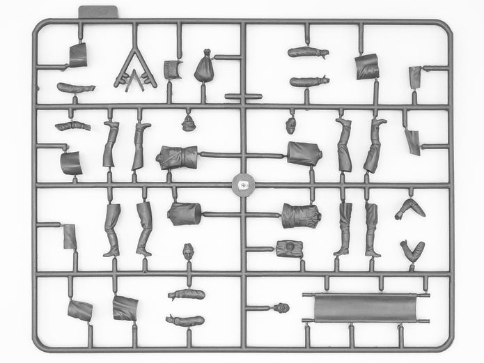 ICM35551 Plastic model kit Scale figures 1:35 Soviet Medical Personnel 1943-1945