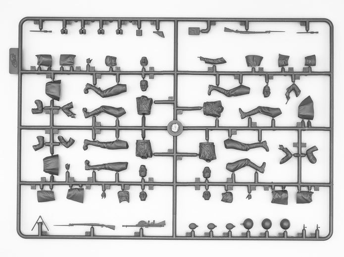 ICM 35562 Plastic model figures kit Scale 1:35 Greek Evzones (1940-1941)