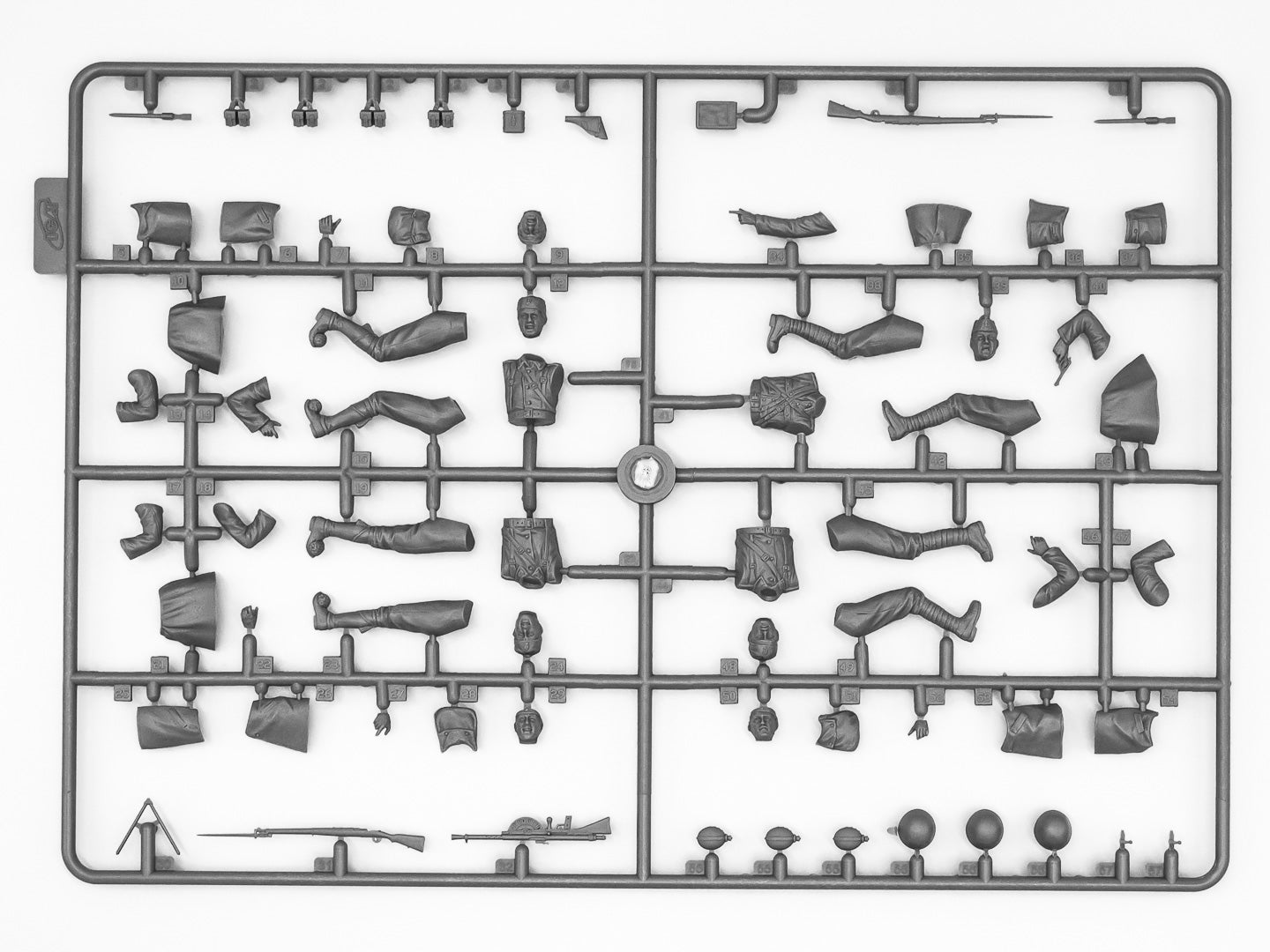 ICM 35562 Plastic model figures kit Scale 1:35 Greek Evzones (1940-1941)