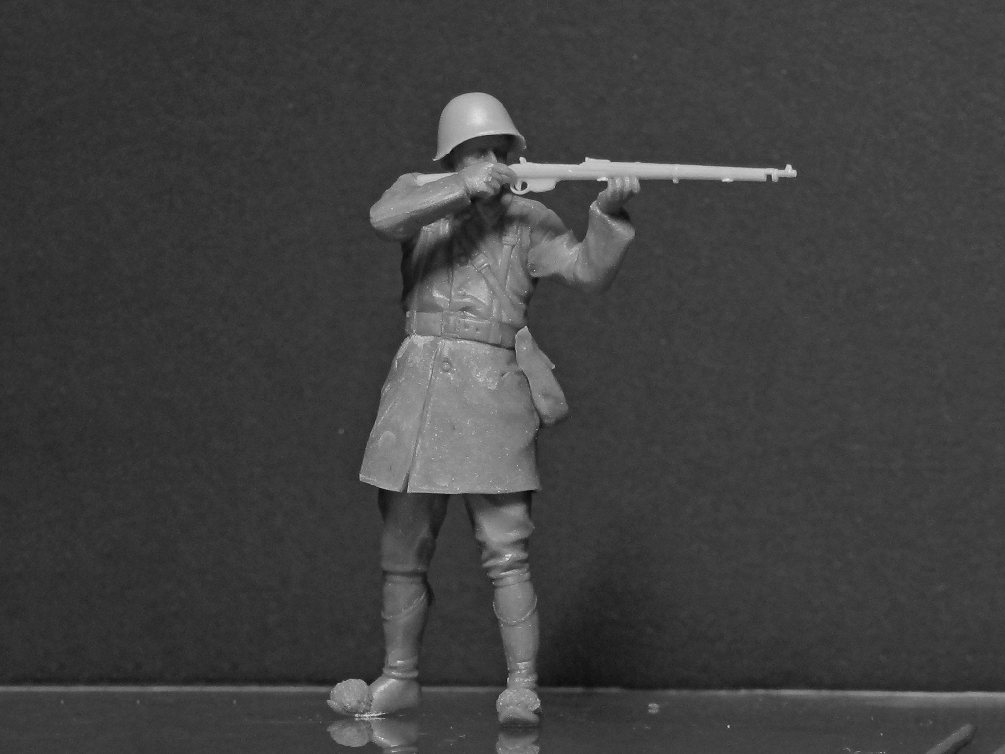 ICM 35562 Plastic model figures kit Scale 1:35 Greek Evzones (1940-1941)