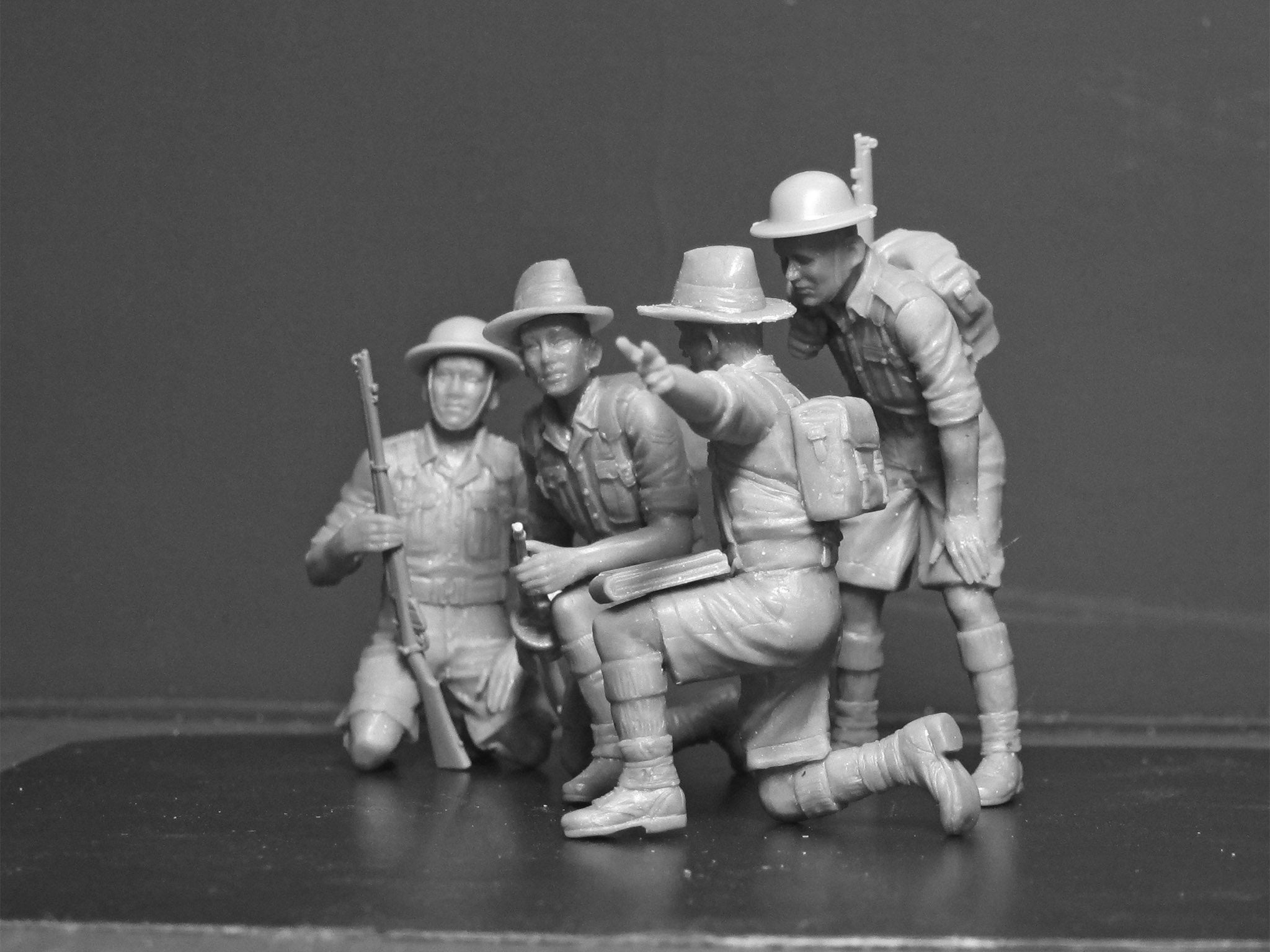 ICM 35563 Scale model kit figures 1:35 Gurkha Rifles (1942-1944) - modelling kit