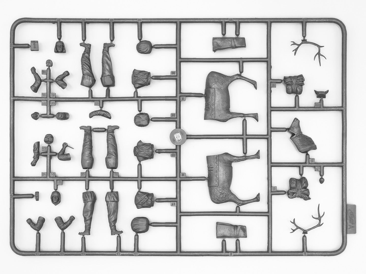 ICM 35566 Plastic model kit figures Scale 1:35 Finnish Riflemen (Winter 1940)