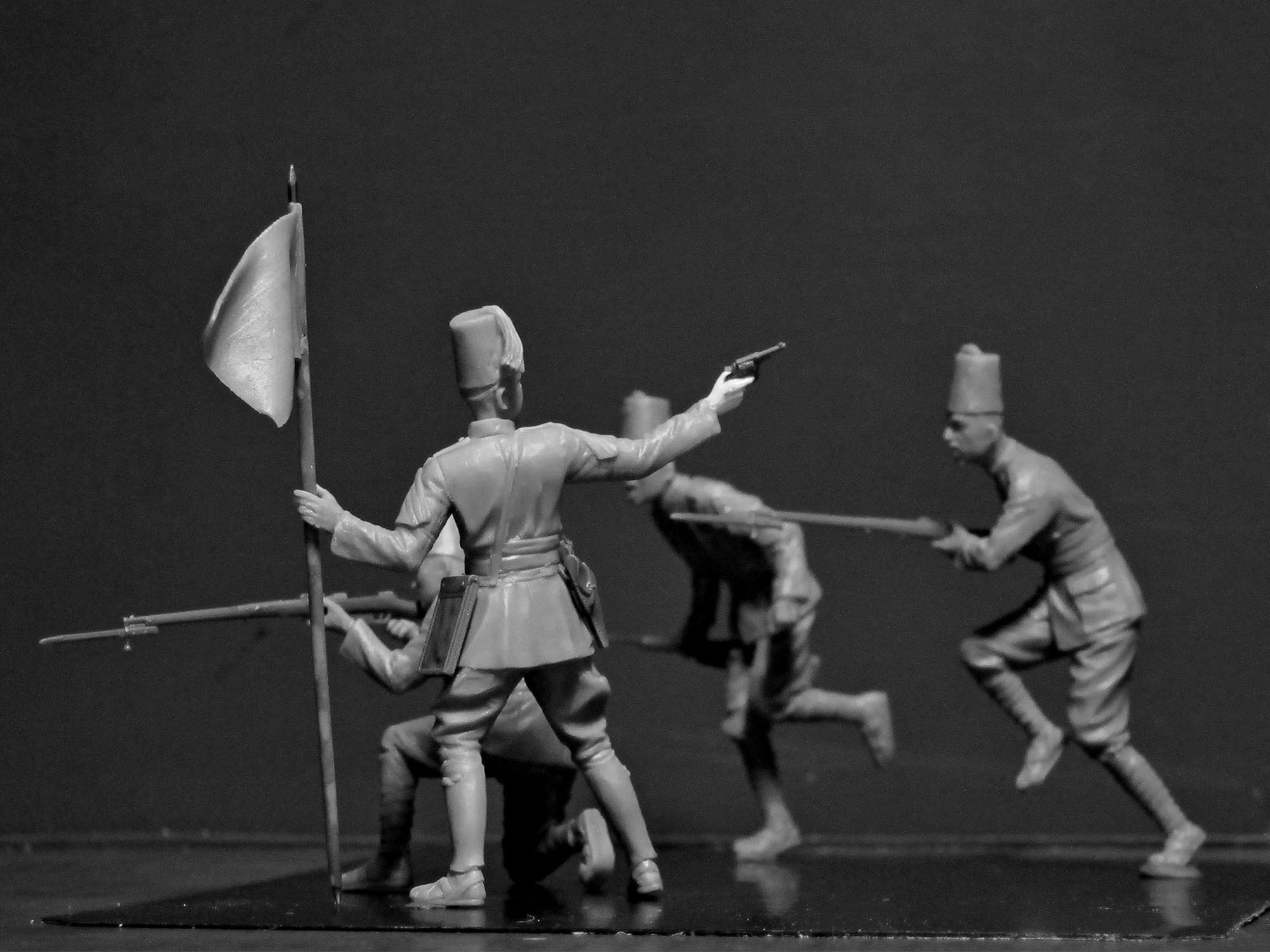 ICM 35567 model kit 1:35 Eritrean battalions the Italian Сolonial Army 1939-1940