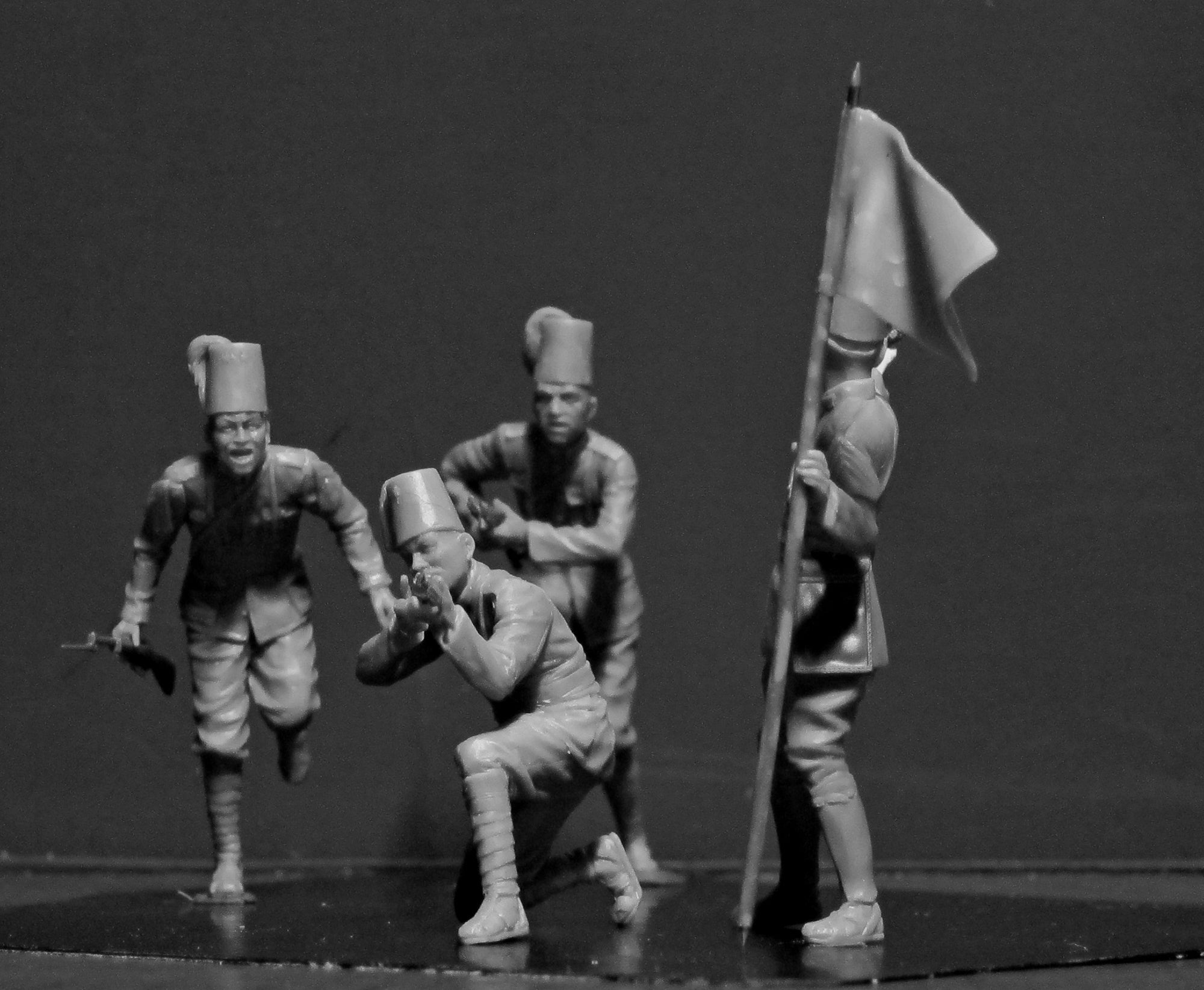 ICM 35567 model kit 1:35 Eritrean battalions the Italian Сolonial Army 1939-1940