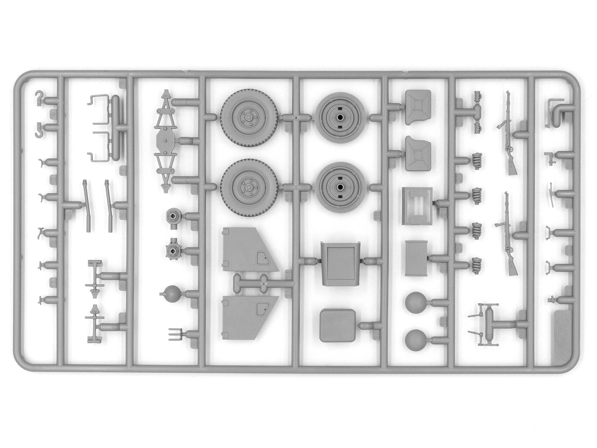 ICM 35581 model kit 1:35 German Light Personnel Car le.gl.Einheits-Car Kfz1 WWII