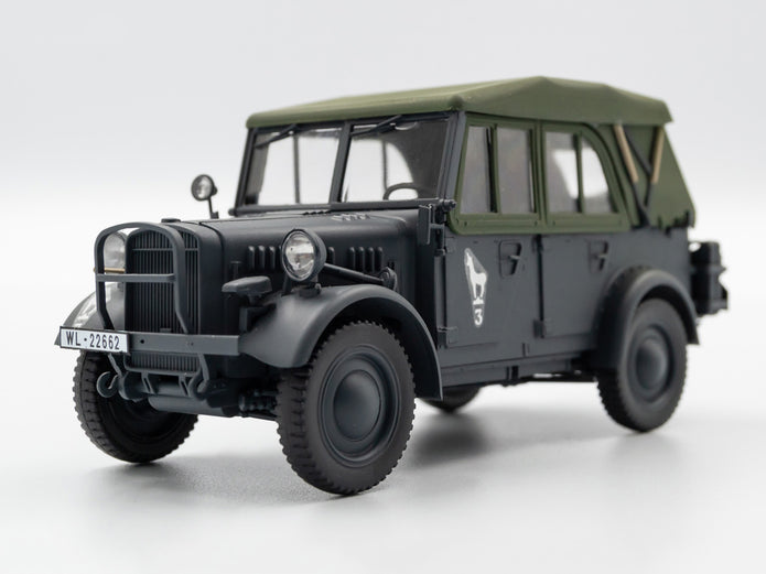 ICM 35582 Scale model kit 1:35 le.gl.Einheitz-Pkw Kfz1 WWII German Personnel Car