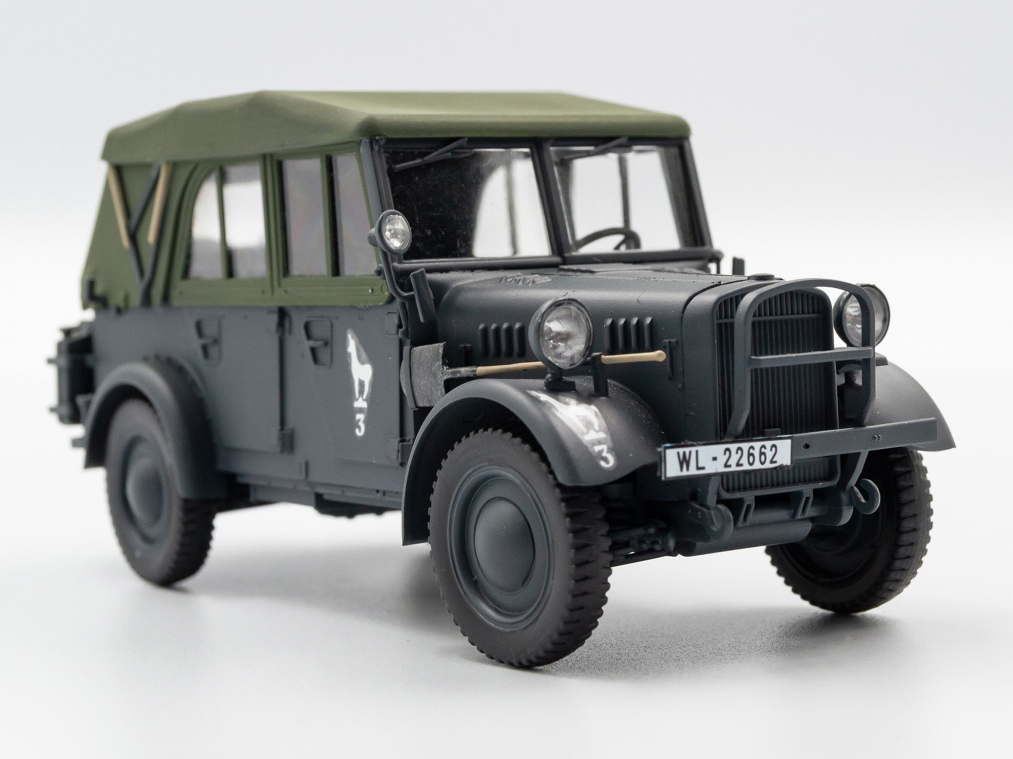 ICM 35582 Scale model kit 1:35 le.gl.Einheitz-Pkw Kfz1 WWII German Personnel Car